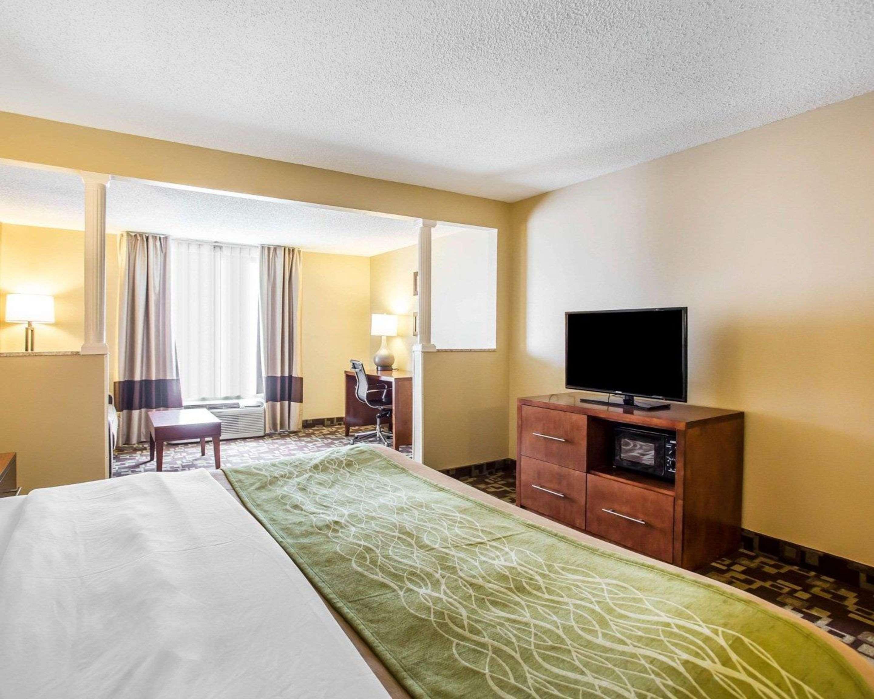 Comfort Inn & Suites Walterboro I-95 Екстериор снимка