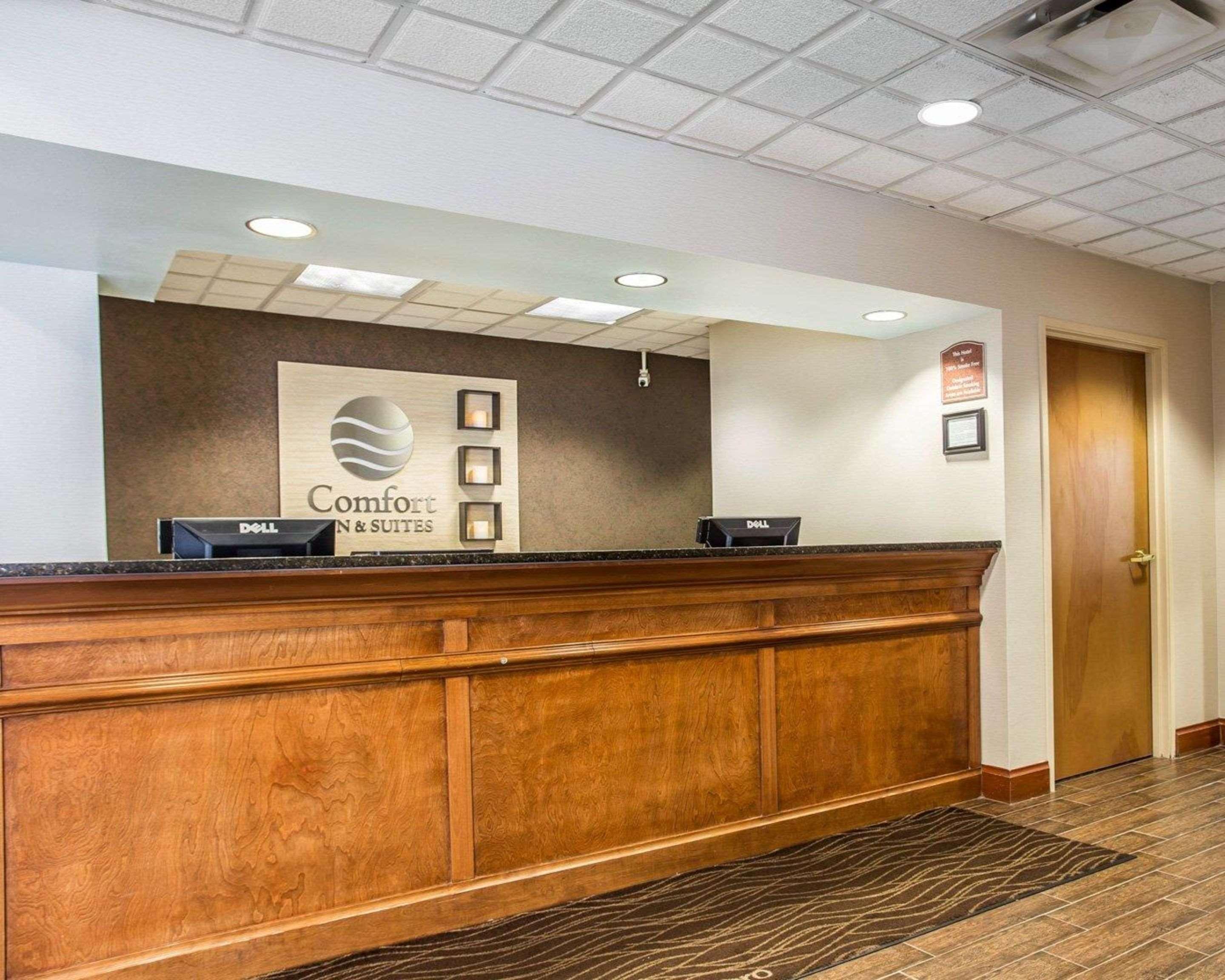Comfort Inn & Suites Walterboro I-95 Екстериор снимка