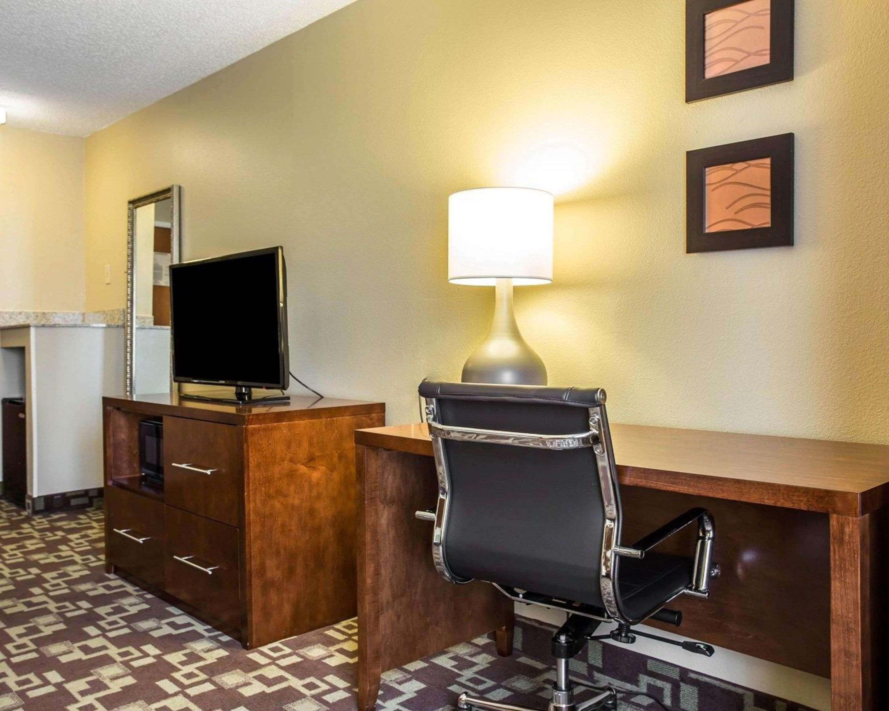 Comfort Inn & Suites Walterboro I-95 Екстериор снимка