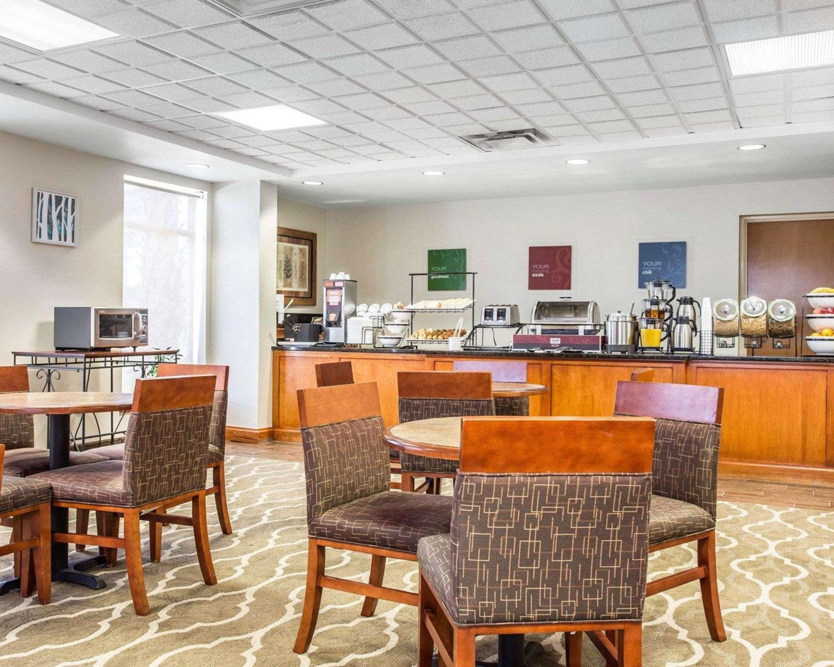 Comfort Inn & Suites Walterboro I-95 Екстериор снимка
