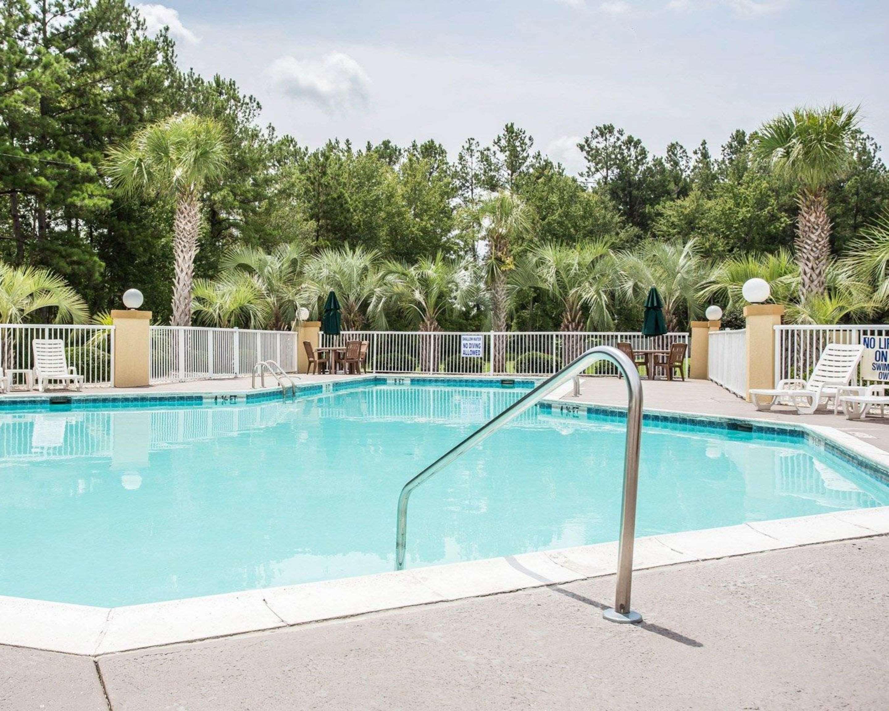 Comfort Inn & Suites Walterboro I-95 Екстериор снимка