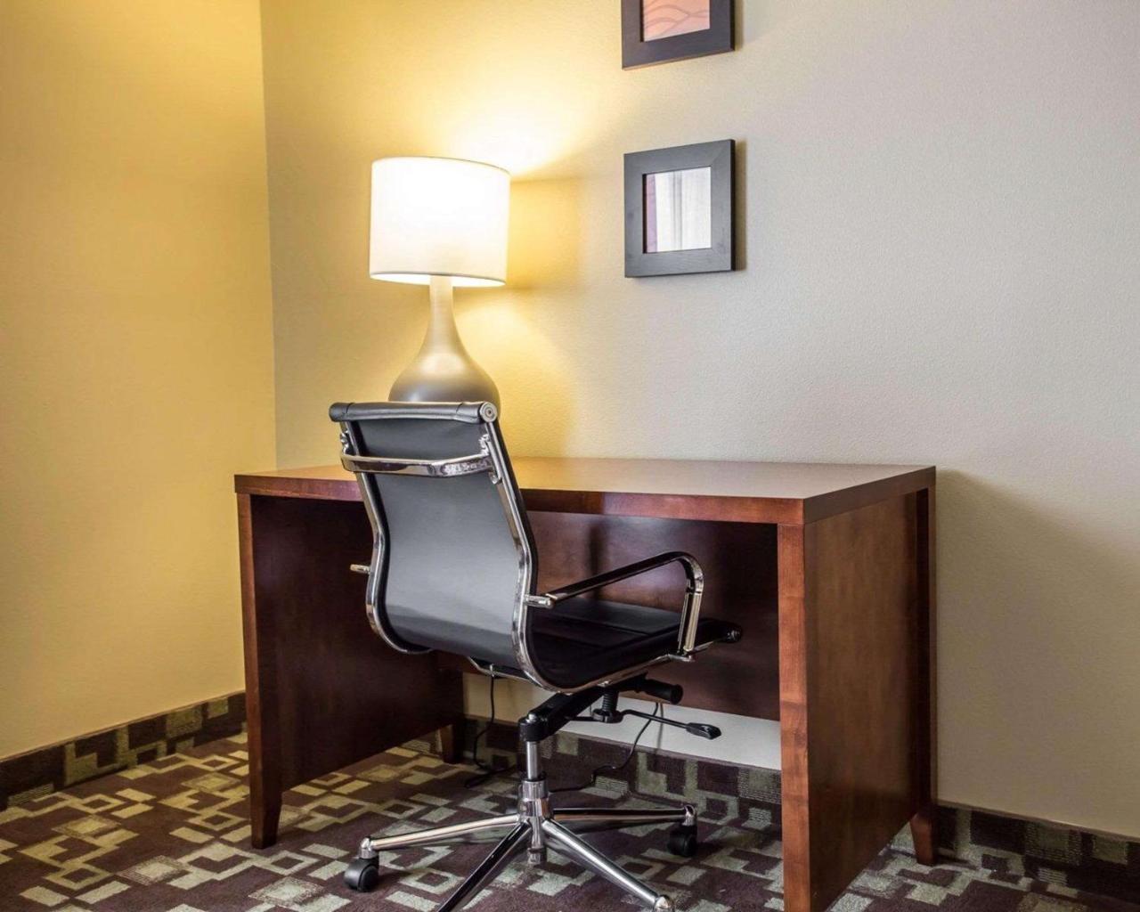 Comfort Inn & Suites Walterboro I-95 Екстериор снимка