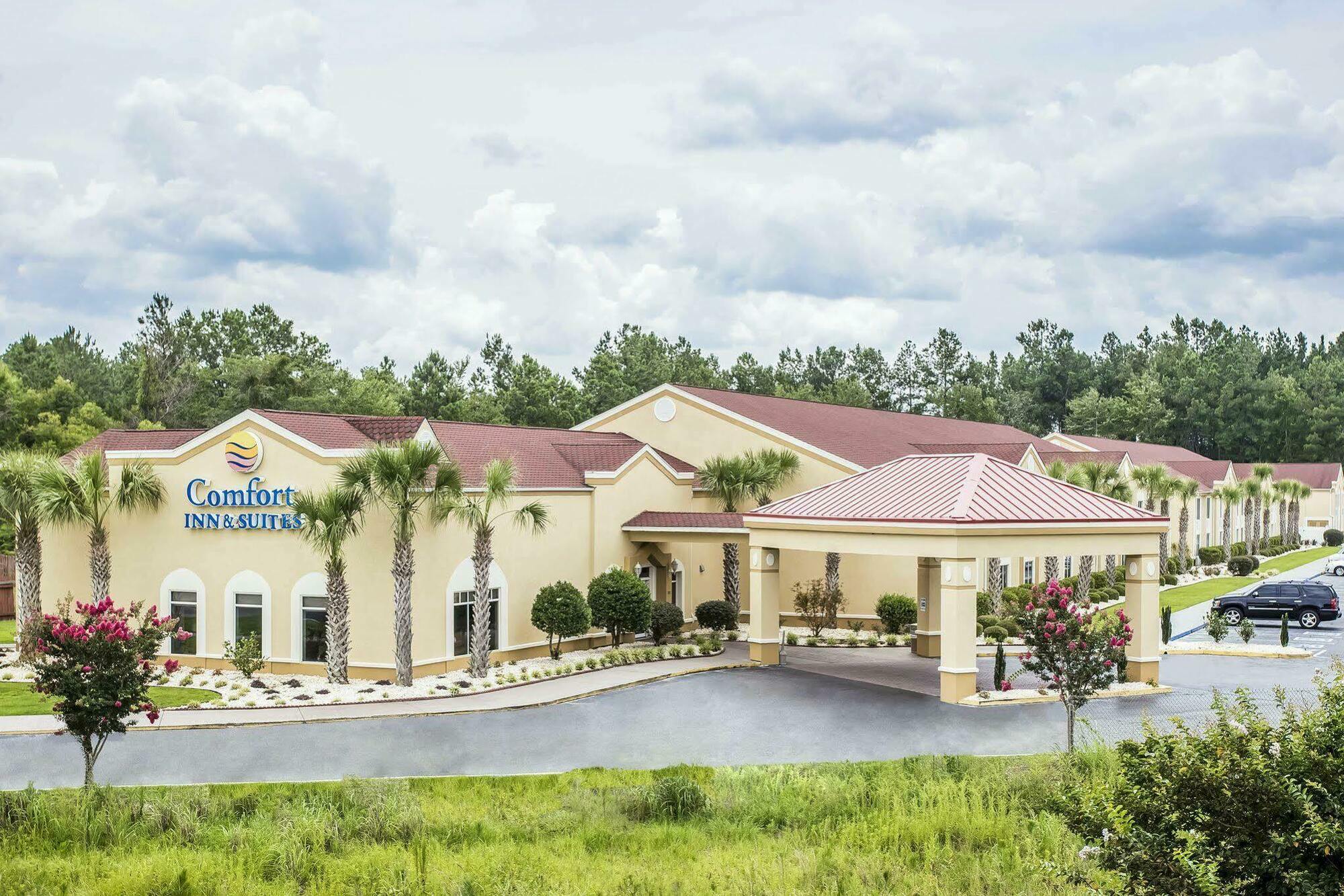 Comfort Inn & Suites Walterboro I-95 Екстериор снимка