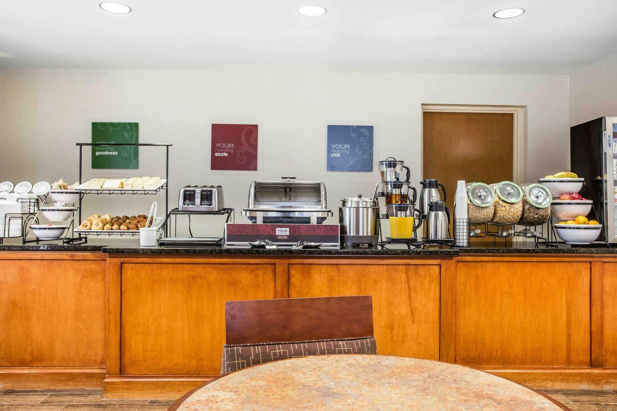 Comfort Inn & Suites Walterboro I-95 Екстериор снимка