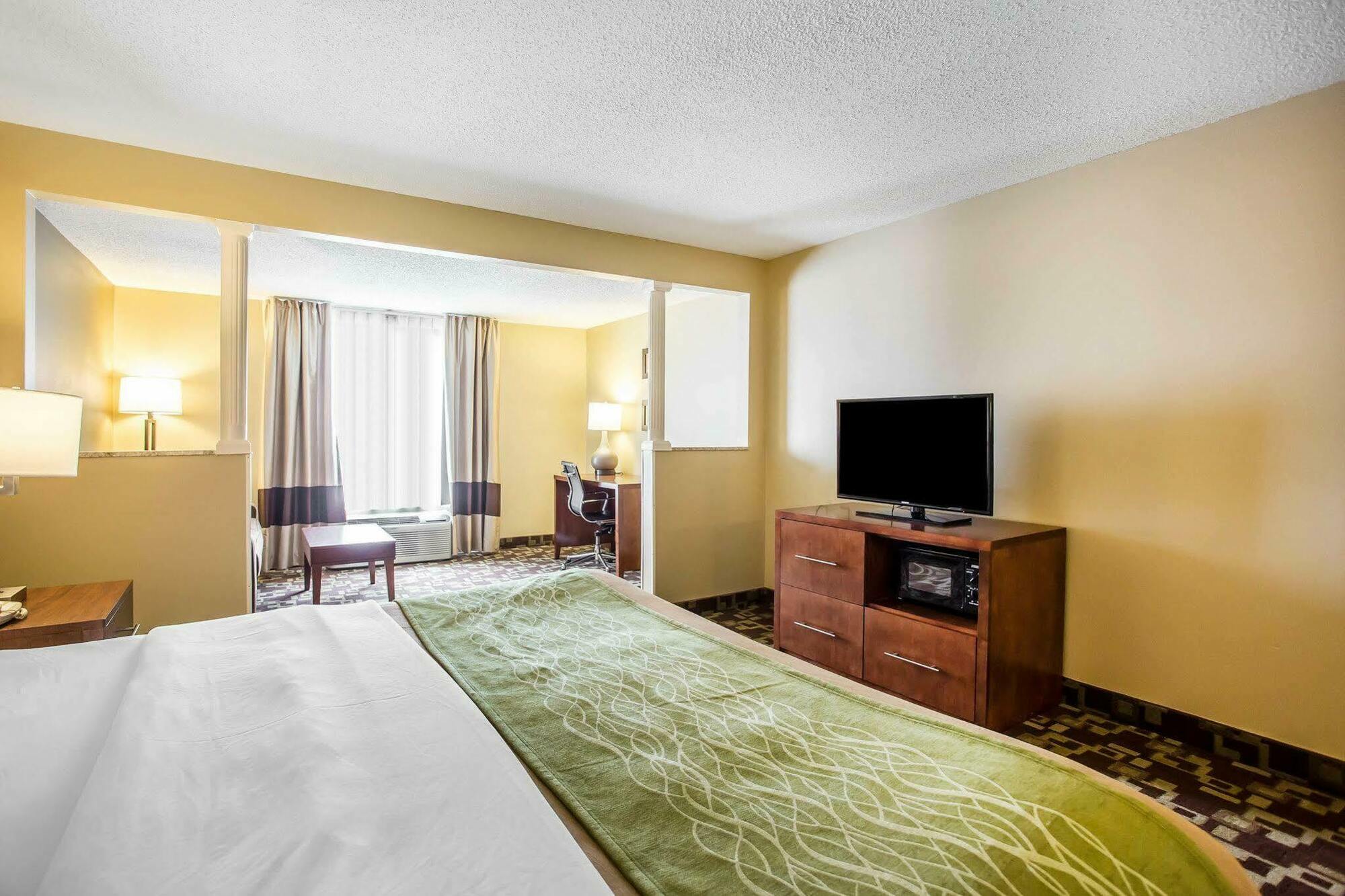 Comfort Inn & Suites Walterboro I-95 Екстериор снимка